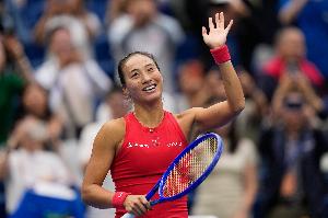 自2004年首届中网以来，郑钦文是进女单决赛排名最低的选手